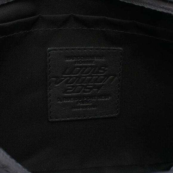 Louis Vuitton Expandable Leather Nylon Shoulder Bag - Picture 4 of 7